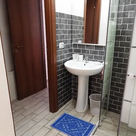 L'isola Delle Torri Apartment *