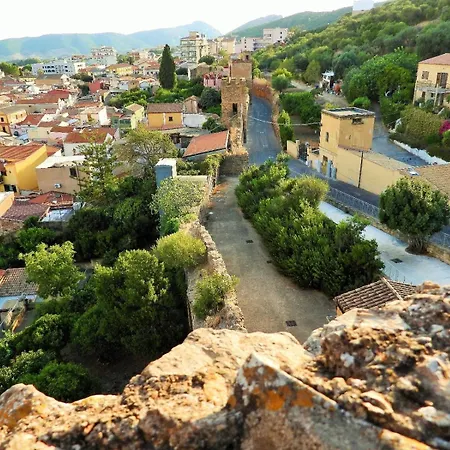 L'isola Delle Torri * Iglesias